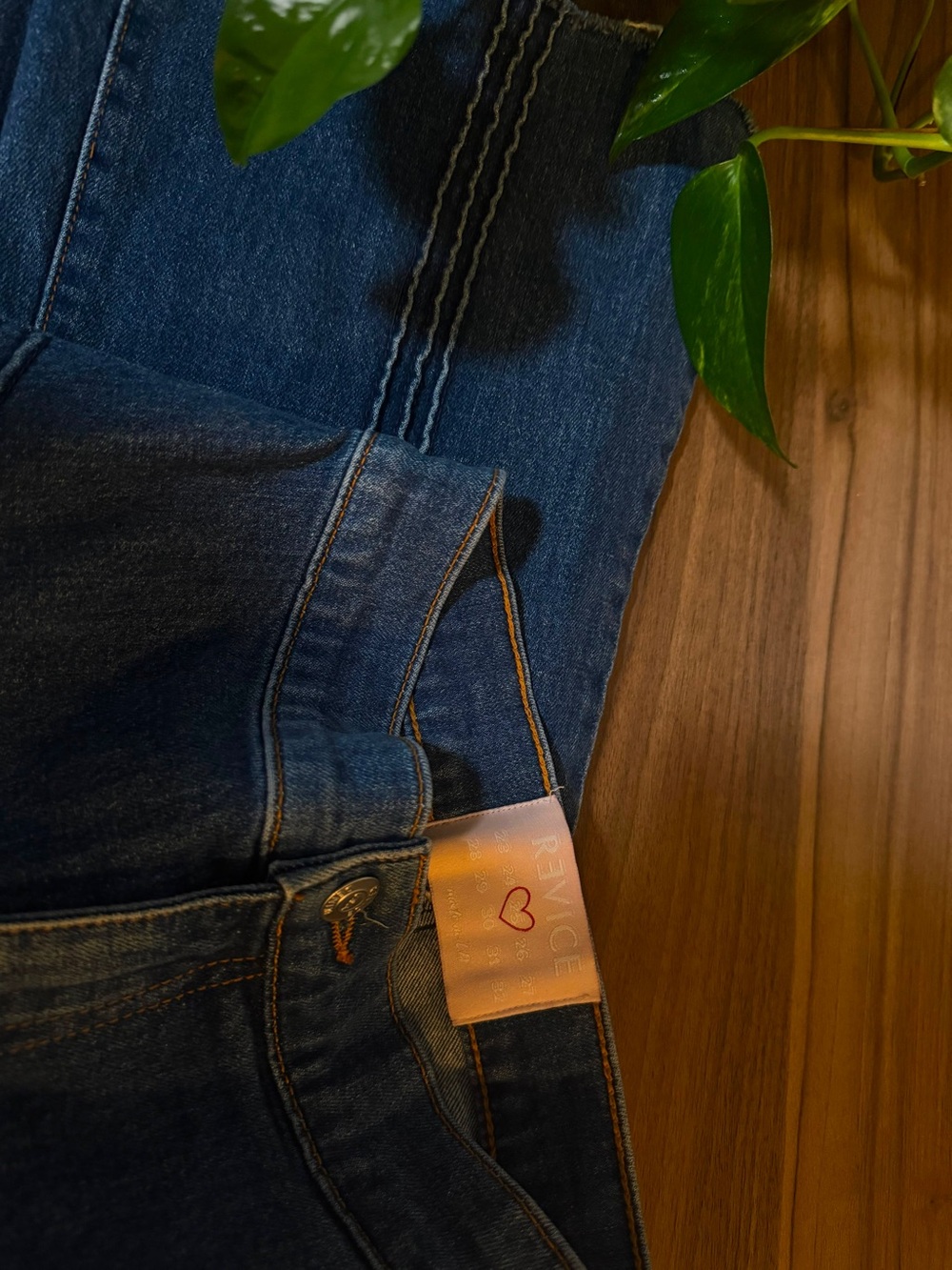 REVICE Women Jeans ❤️